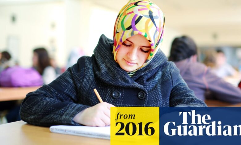 Why do so many children’s books treat diversity as a black and white issue? | Children’s books Why do so many children’s books treat diversity as a black and white issue? | Children’s books