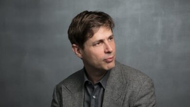 Book Review: “The Director” — To Collaborate or Not to Collaborate, That Is the Question