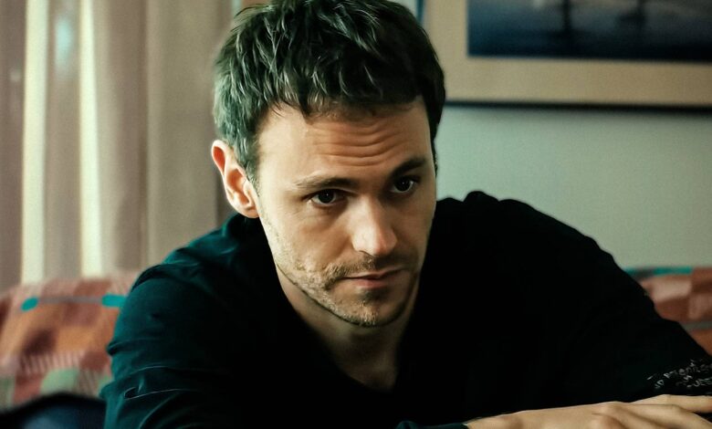 Netflix’s New 100% RT Mystery Drama Show Based On Bestselling Book Becomes Global Streaming Hit Within Days Of Release